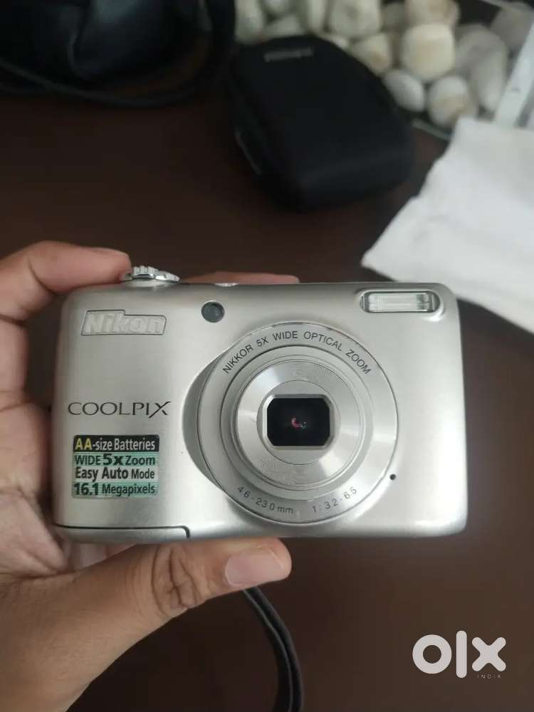 Nikon coolpix L26 16.1 megapixel camera