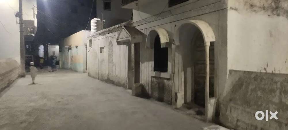 House rent for godown workshops big place sufficient area