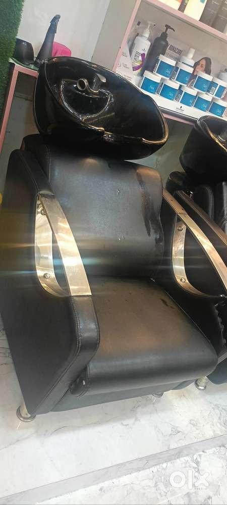 Shampoo chair