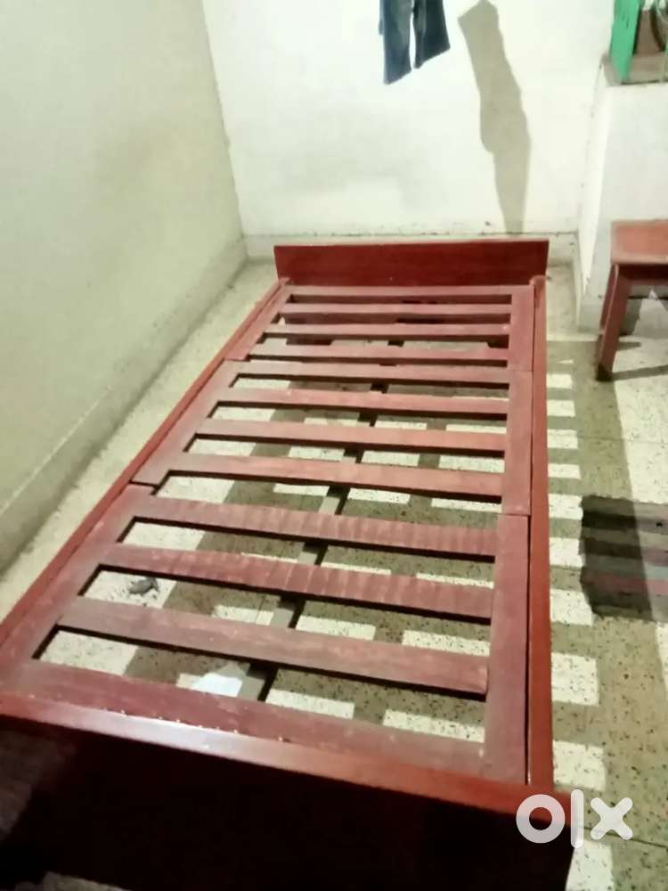 Segun Single Bed