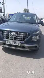 Hyundai Venue S Turbo, 2022, Petrol