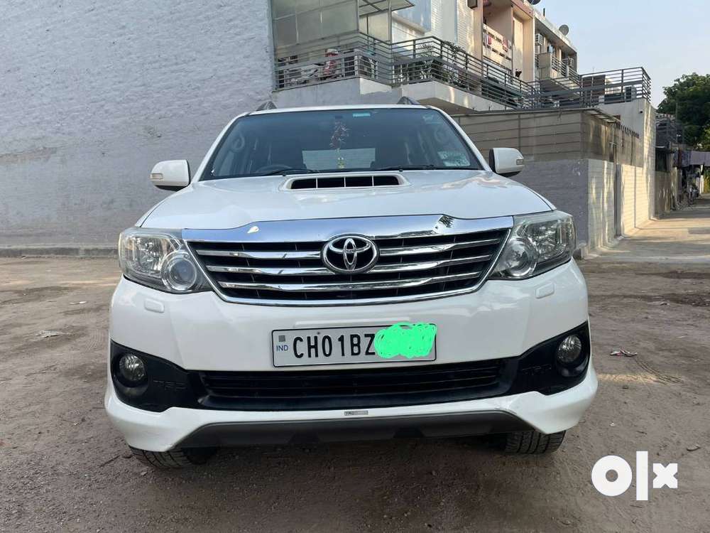 Toyota Fortuner 2013, DIESEL with TRD kit