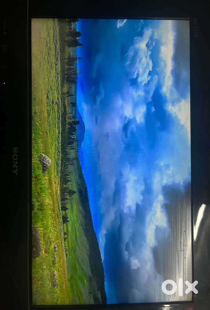 Sony bravia 22 inches LCD TV (22EX300)