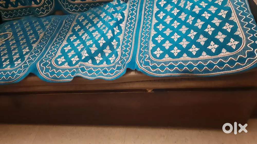 Sofa cum bed sector 67 good quality bht acha he dekhne lo jisko lena h