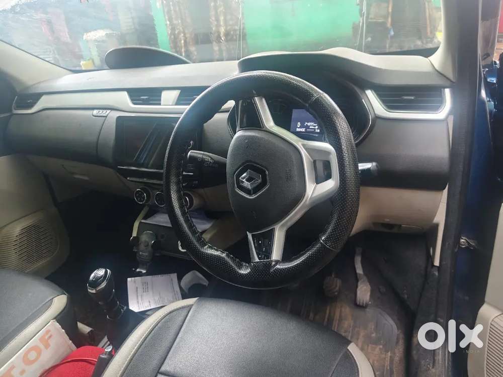 Renault Triber RXZ 2023 Petrol Good Condition