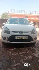 Ford Figo 2012 Diesel 80000 Km Driven