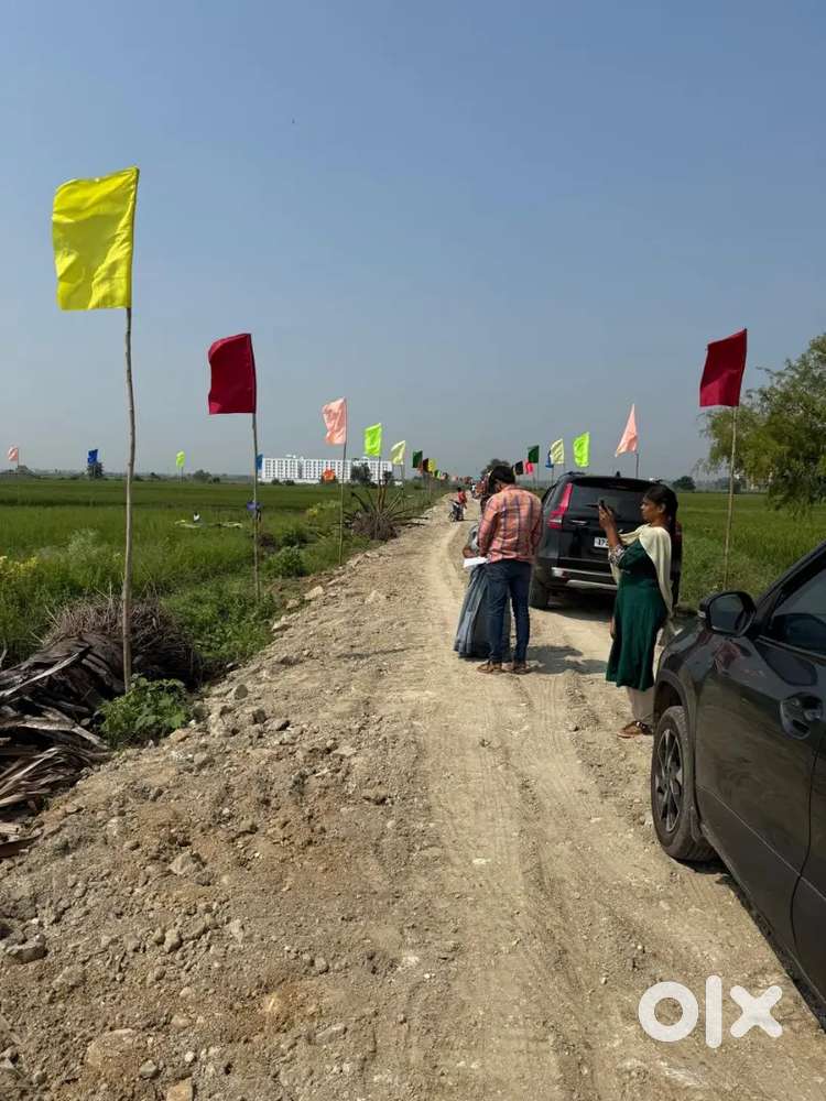 గుంటూరు విజయవాడ మధ్య ఫ్లాట్స్ నంబూరు crda 17999/- లో కాస్ట్