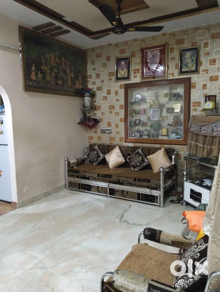 Rent for single vegetarian people working in bank or reliance company