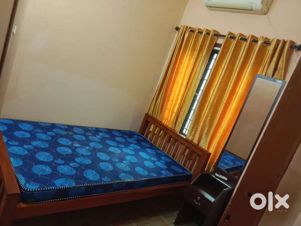 1Room semi bachelor palarivattom