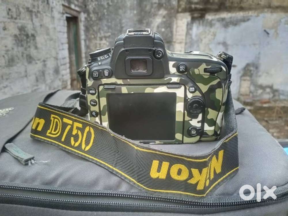 750 camera sell