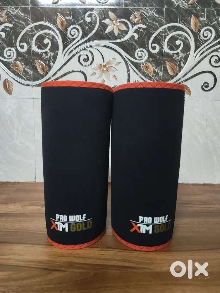 PRO WOLF XTM GOLD KNEE SLEEVES