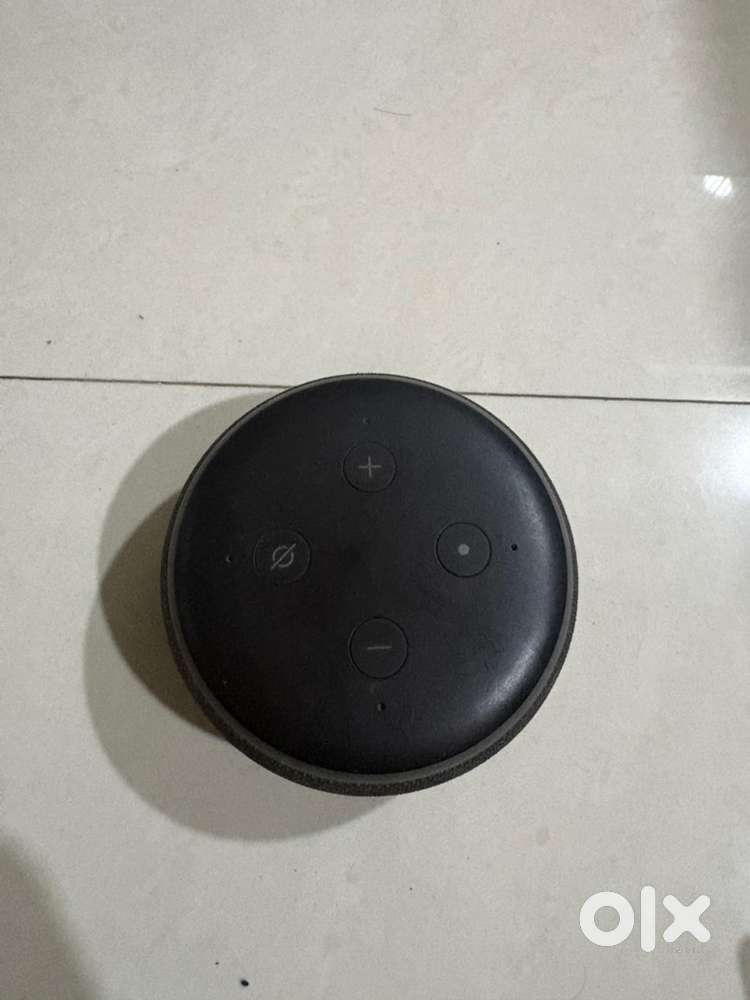 Amazon alexa/Echo dot(3rd gen)-Smart speaker Excellent condition