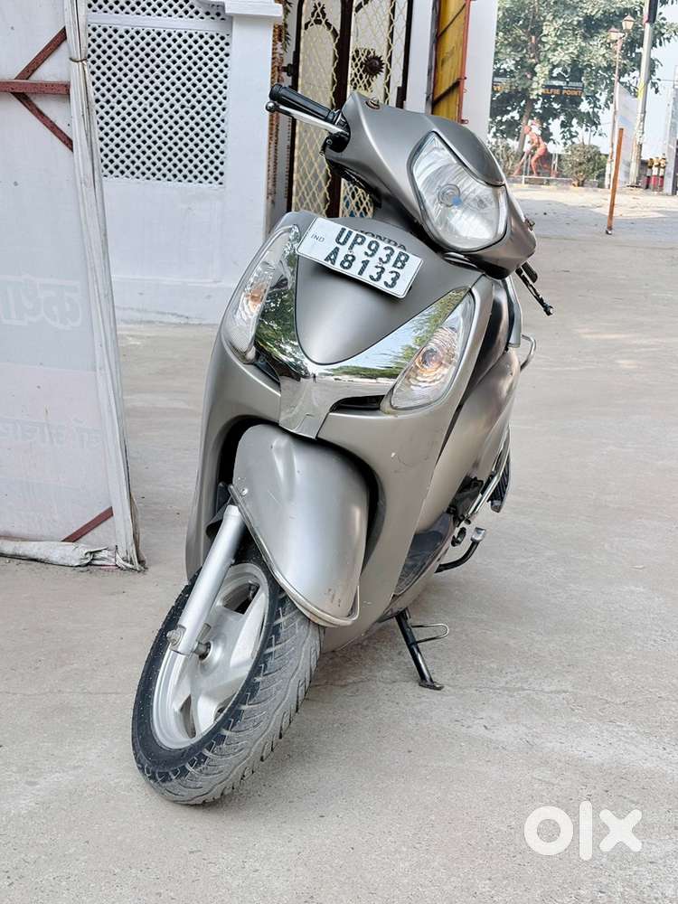 Good condition full service time to time new tire