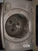 Selling this washing machine.