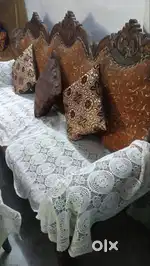 Wooden sofa set traditional style