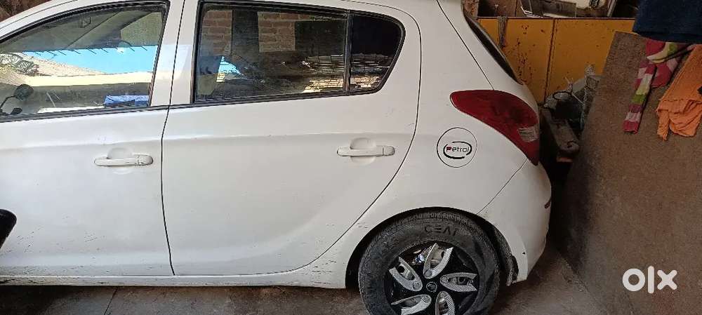 Hyundai i20 2011 Petrol 145000 Km Driven