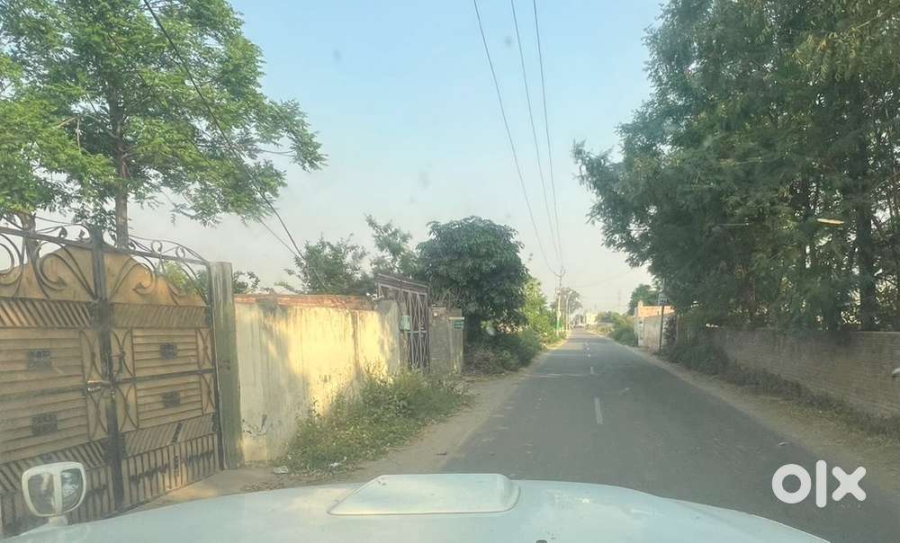574 gajj plot on link road with water motor, office room