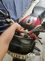 Bajaj V15 2017 model red colour