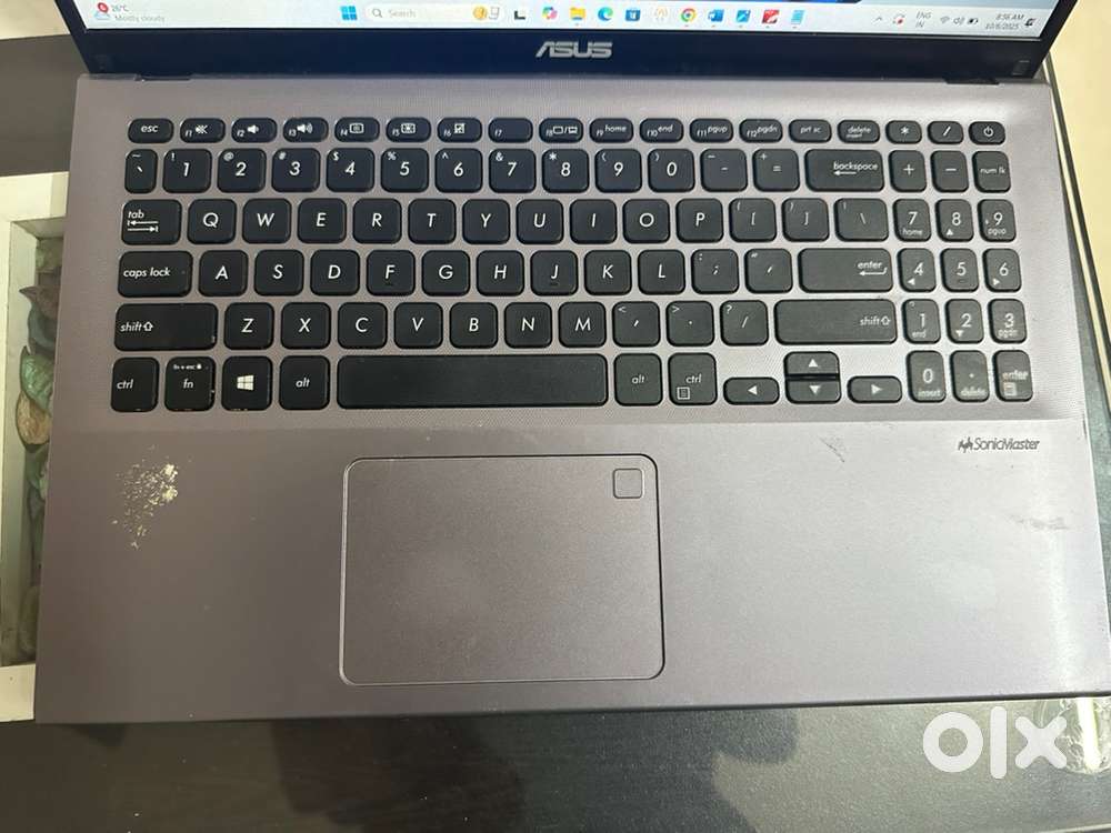 Asus laptop excellent condition in warranty 8 GB Ram, 256 memory