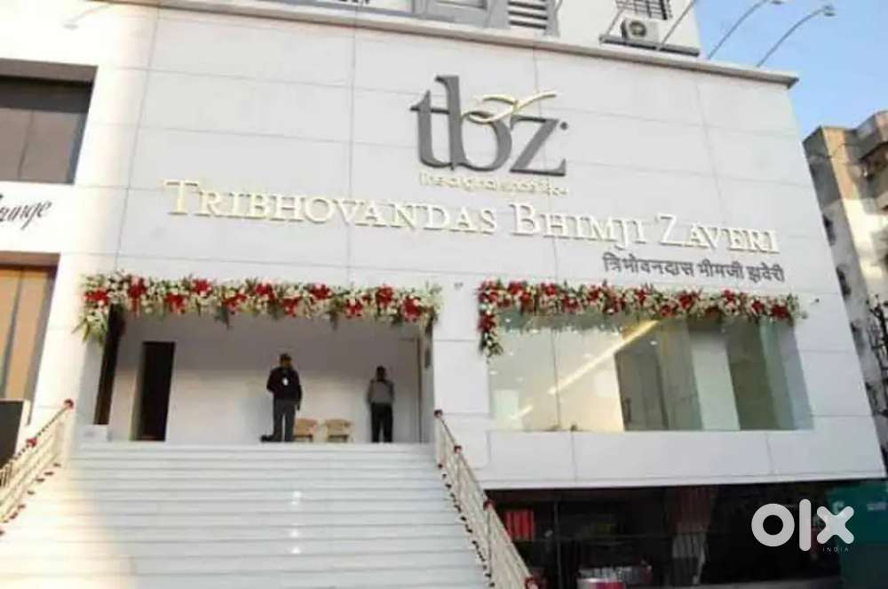 Urgent requirement for Showroom Job