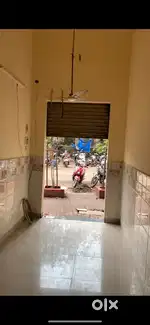 Shop on rent in Prabhadevi