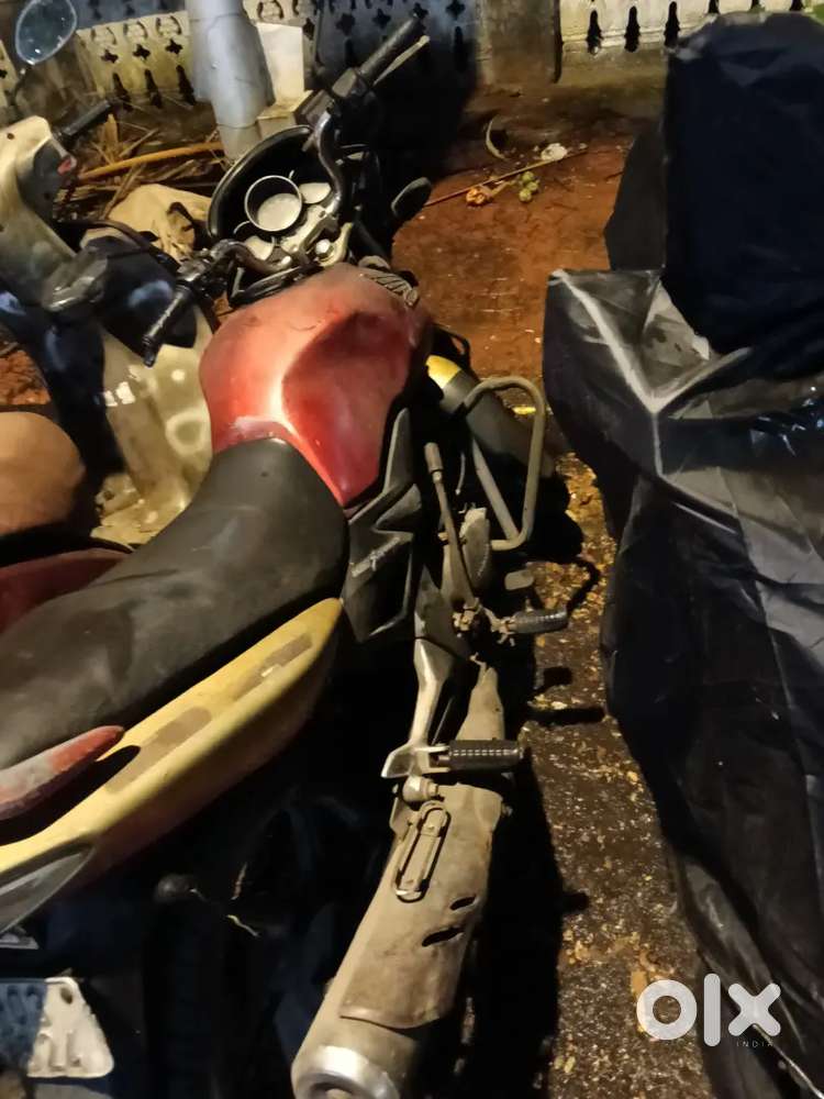 Cb unicorn 150 1st owner all papper clear smooth engine