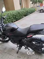Pulsar N160 only 7000KM brand new condition