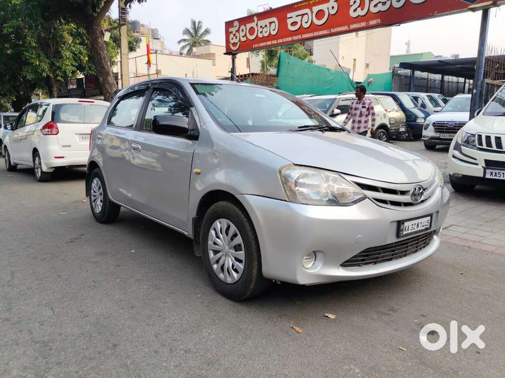 Toyota Etios Liva 2011-2012 J, 2012, Petrol