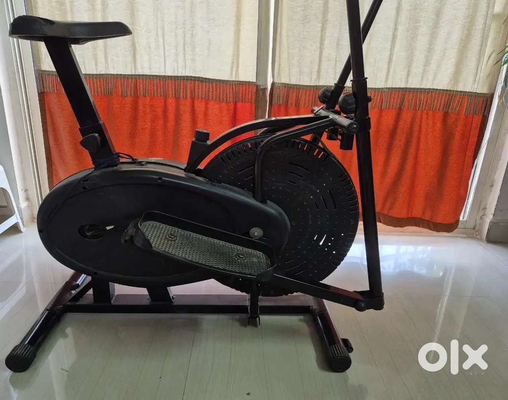 Orbitrek elliptical cross trainer