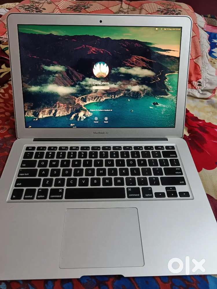 Macbook AIR (2019) (128GB) + 256 GB Extended