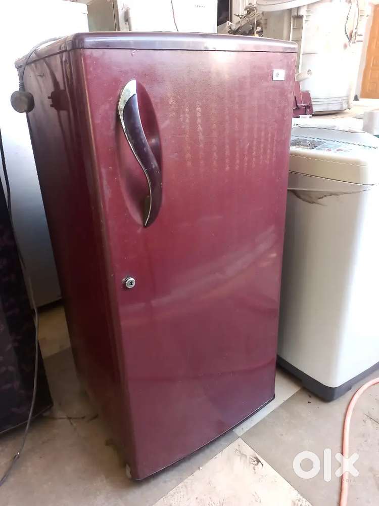 REFRIGERATOR FOR SALE
