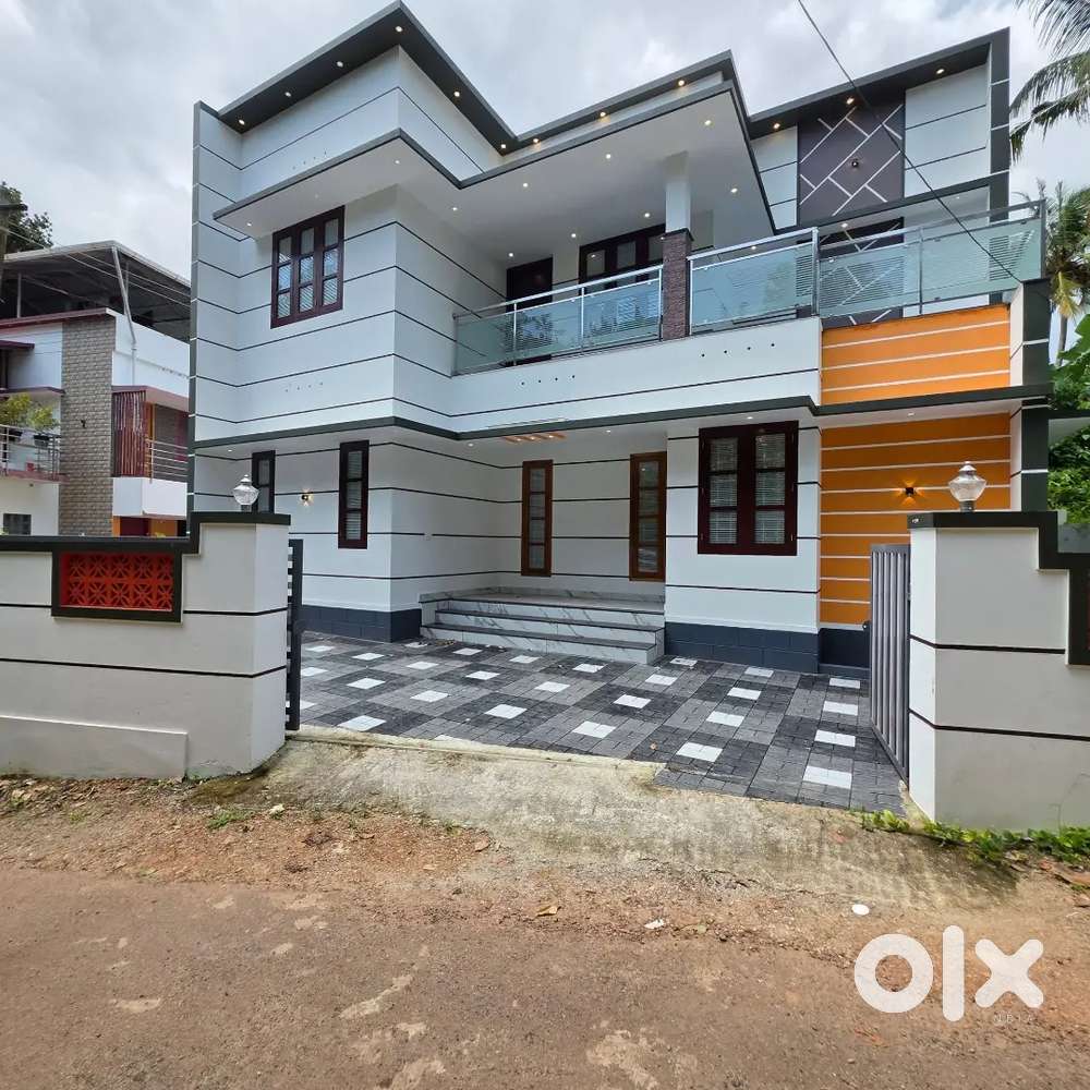 New 4 bhk beautiful house kazakootam kattaikonm