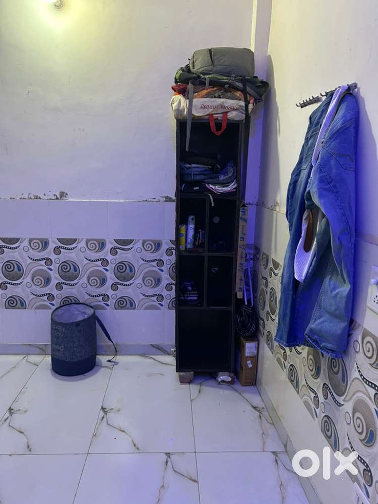 FEMALE ROOMMATE FOR SHARING INDIVIDUAL HOUSE