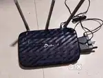 P tp-link Router AC750 Wireless Router  available for urgent sell