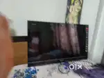 Wooden sofa sell karna hai .Sony ki led bi sell karna hai