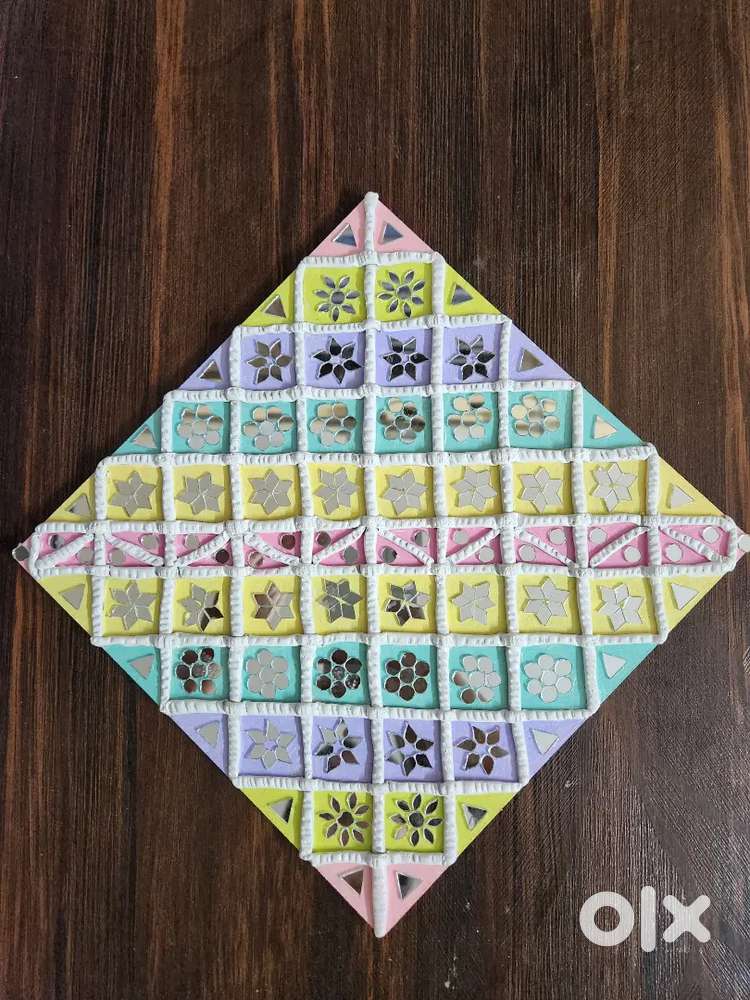 Traditional Lippan Art Wall Hanging  Handmade Home Decor