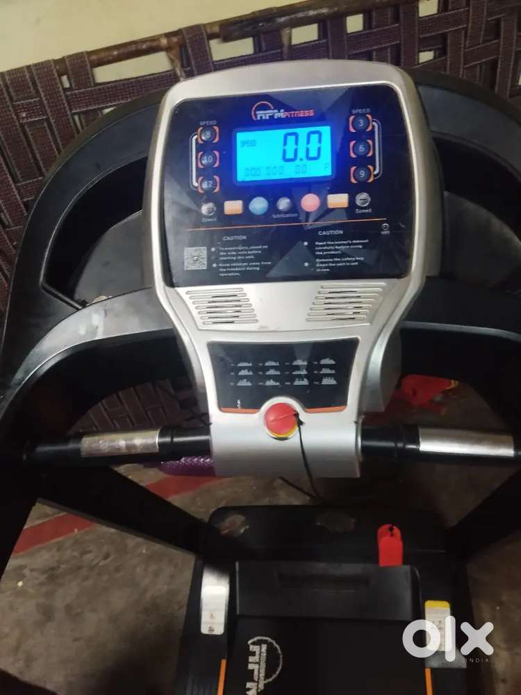 Hi I'll sell my tredmill in mint condition