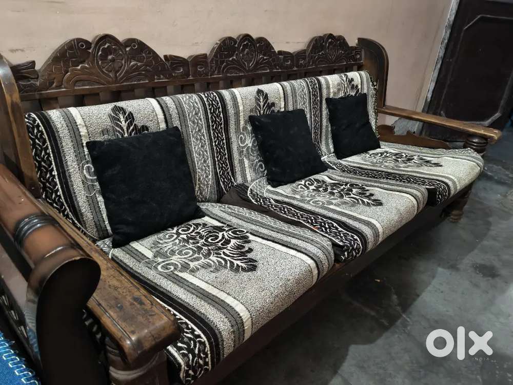 Sofa set wooden