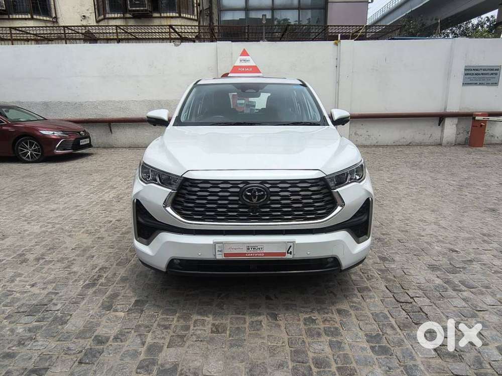 Toyota Innova Hycross 2.0 ZX (O) Hybrid 7 STR, 2023, CNG & Hybrids