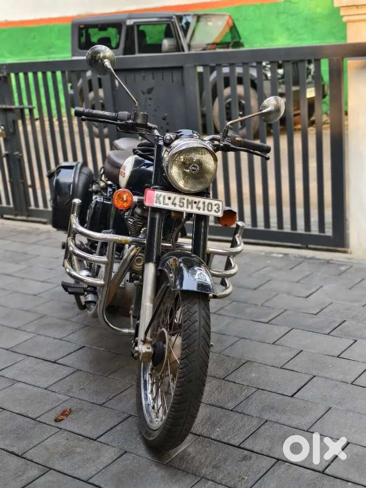 Royal Enfield Classic 350 (2010)  Well Maintained  Smooth Engine