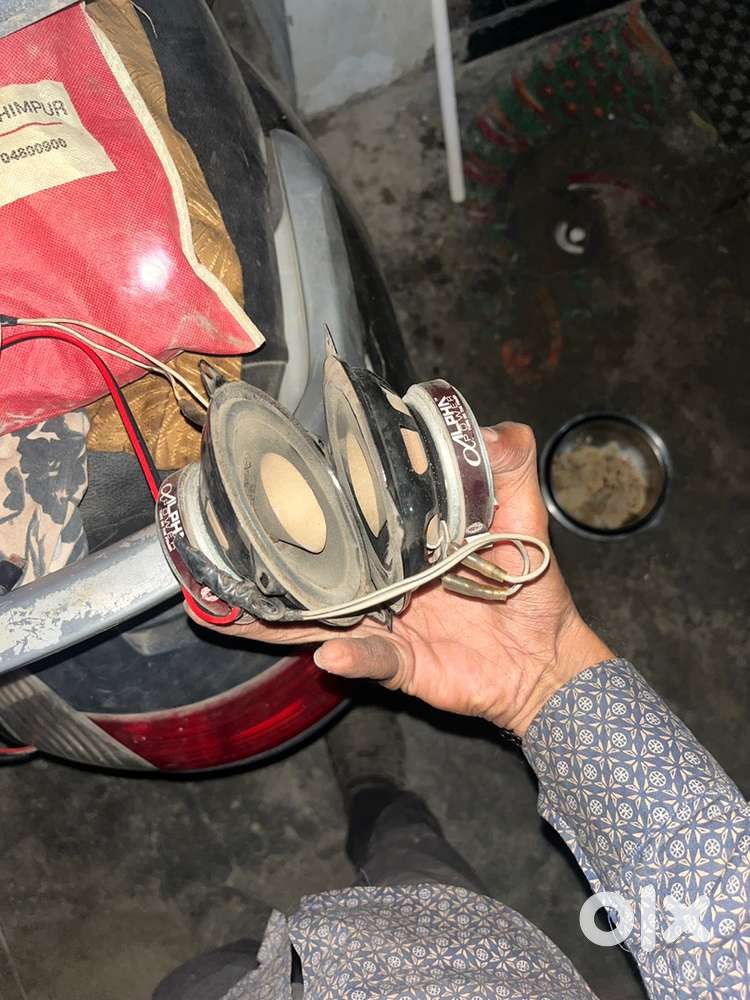 2 sony alfha speaker