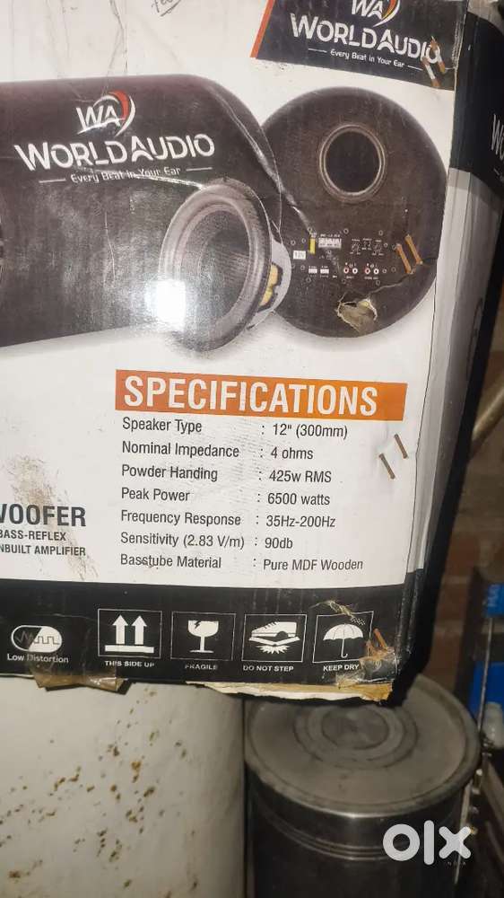 12 inch bass tube 6 month old 425 watt Rms