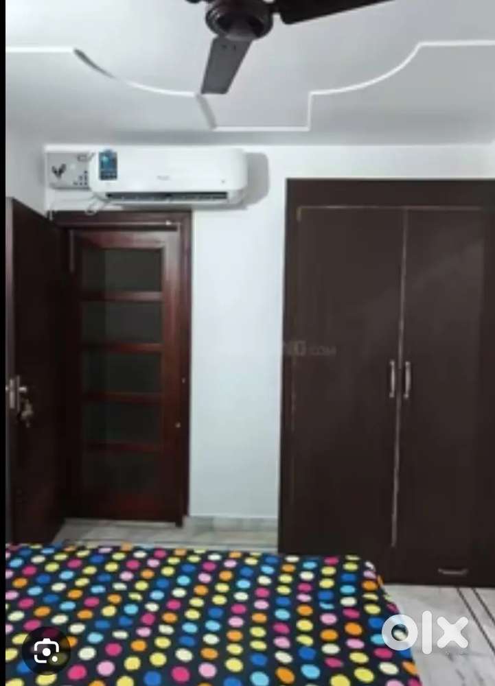 Room for girls Or family