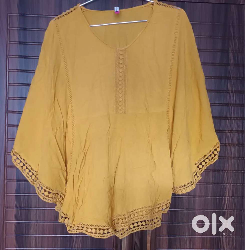 Mustard Boho Top with Lace Detailing – Elegant & Comfortable