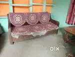 5 seater new sofa set with Table