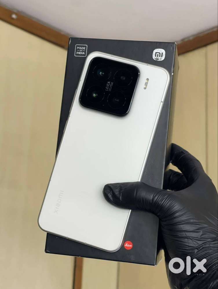 Xiaomi 15 12GB/512GB - Indian Warranty April 2026 White Color