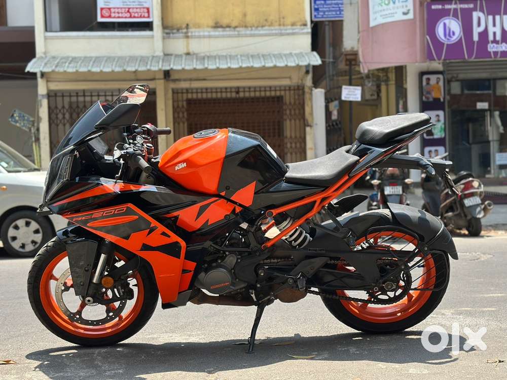 Ktm rc 200 emi options available