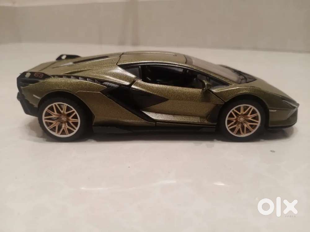 Lamgorgini Sian Model Car (15.5 cm length) (5.5cm Width)