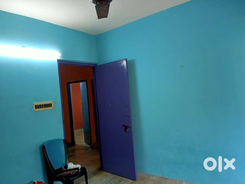 Looking For A ROOMMATE