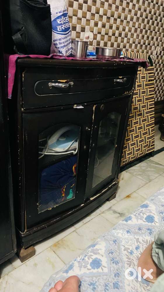 tv trolley